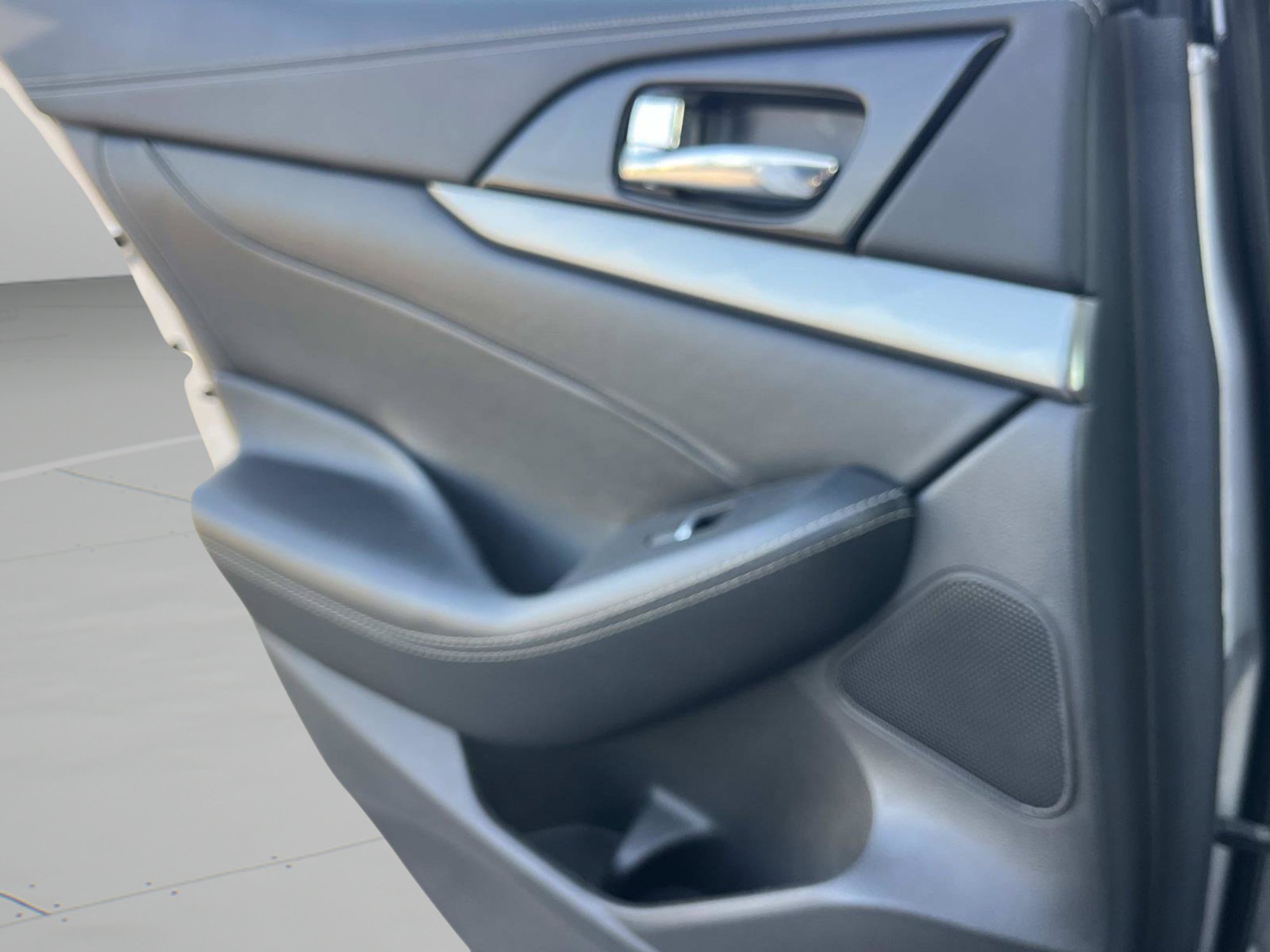 Used 2023 Nissan Maxima SV w/ Floor Mat Group FWD image 13