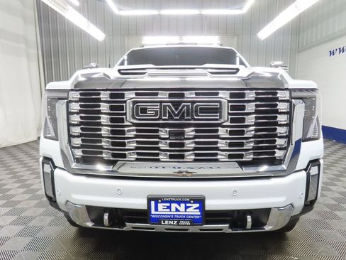 Used 2026 GMC Sierra 2500 Denali w/ Denali Reserve Package AWD/4WD image 43