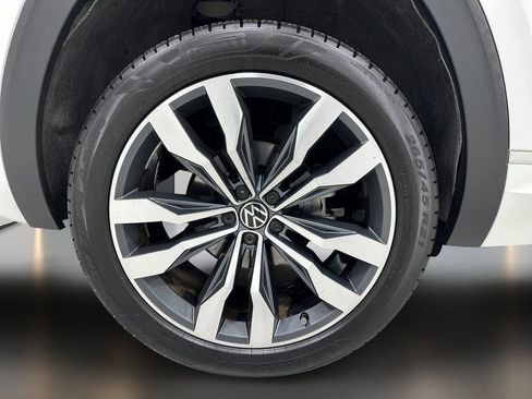Used 2020 Volkswagen Atlas Cross Sport SEL Premium R-Line AWD/4WD image 10