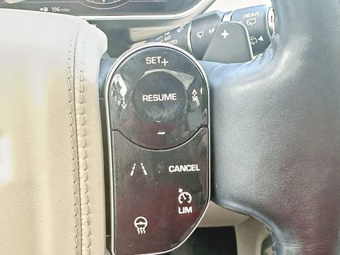 Used 2018 Land Rover Range Rover HSE AWD/4WD image 39