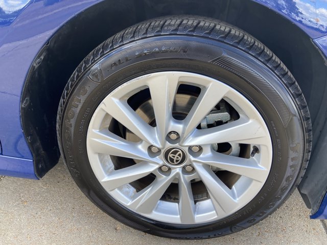 Used 2024 Toyota Camry LE FWD image 29