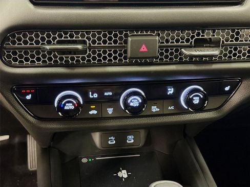 New 2026 Honda HR-V Sport image 14