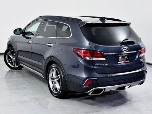 Used 2017 Hyundai Santa Fe Limited w/ Cargo Package image 12