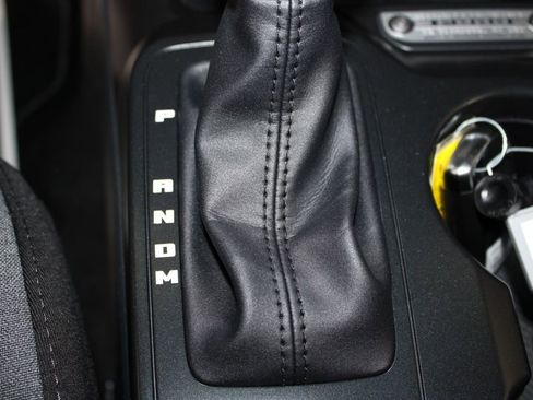 New 2026 Ford Bronco 4-Door AWD/4WD image 38