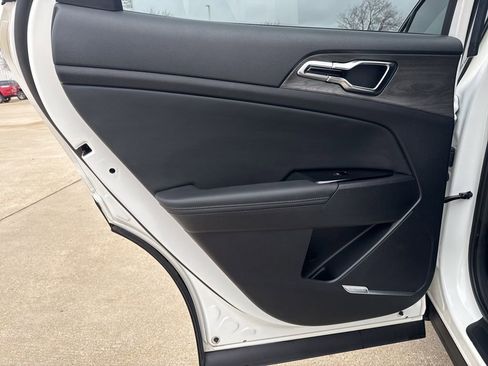 Used 2024 Kia Sportage X-Line Prestige image 17