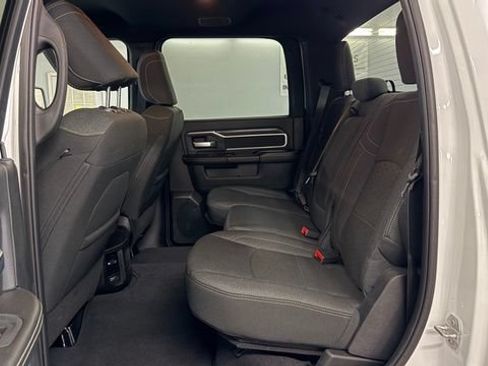 Used 2025 RAM 2500 Big Horn AWD/4WD image 19