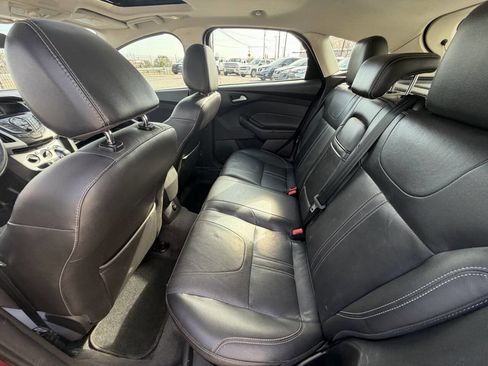 Used 2013 Ford Focus SE image 9