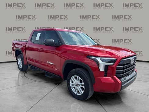 Used 2024 Toyota Tundra SR5 w/ SR5 Premium Package AWD/4WD image 7