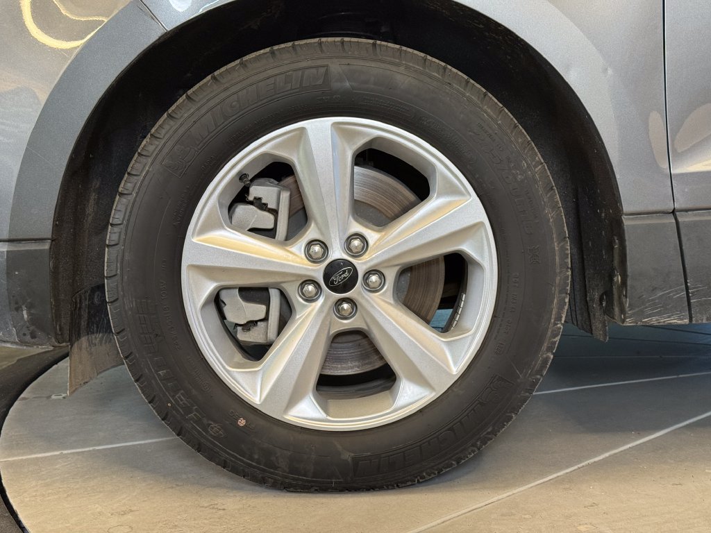 Used 2024 Ford Edge SE AWD/4WD image 25