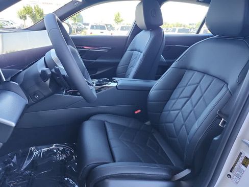 New 2027 BMW 530i w/ M Sport Package RWD image 15