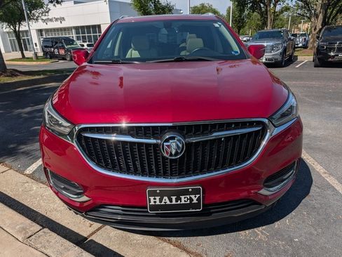 Used 2021 Buick Enclave Essence w/ Experience Buick Package AWD/4WD image 3