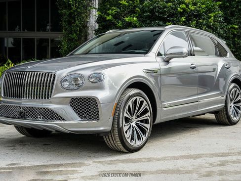 Used 2024 Bentley Bentayga Extended Wheelbase AWD/4WD image 14