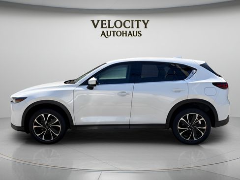 Used 2023 MAZDA CX-5 AWD 2.5 S w/ Premium Package image 4