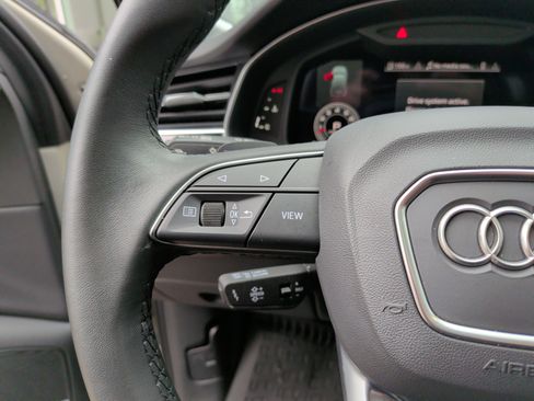 Used 2023 Audi Q7 3.0T Prestige w/ Prestige Package image 19