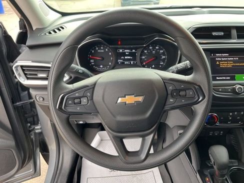 Used 2023 Chevrolet TrailBlazer LT image 13