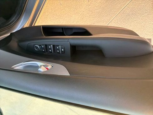 Used 2024 Kia Forte LXS image 18