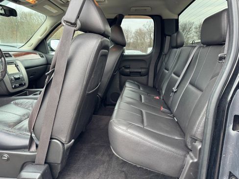 Used 2010 GMC Sierra 2500 SLT AWD/4WD image 16