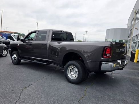 New 2026 RAM 3500 Tradesman AWD/4WD image 8