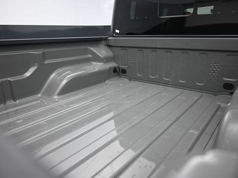 Used 2021 Jeep Gladiator Sport AWD/4WD image 14