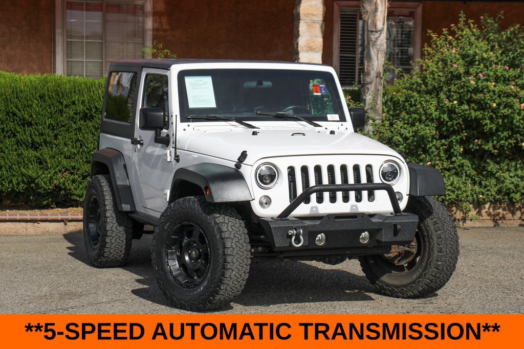 Used 2015 Jeep Wrangler Sport w/ Quick Order Package 24S AWD/4WD image 2