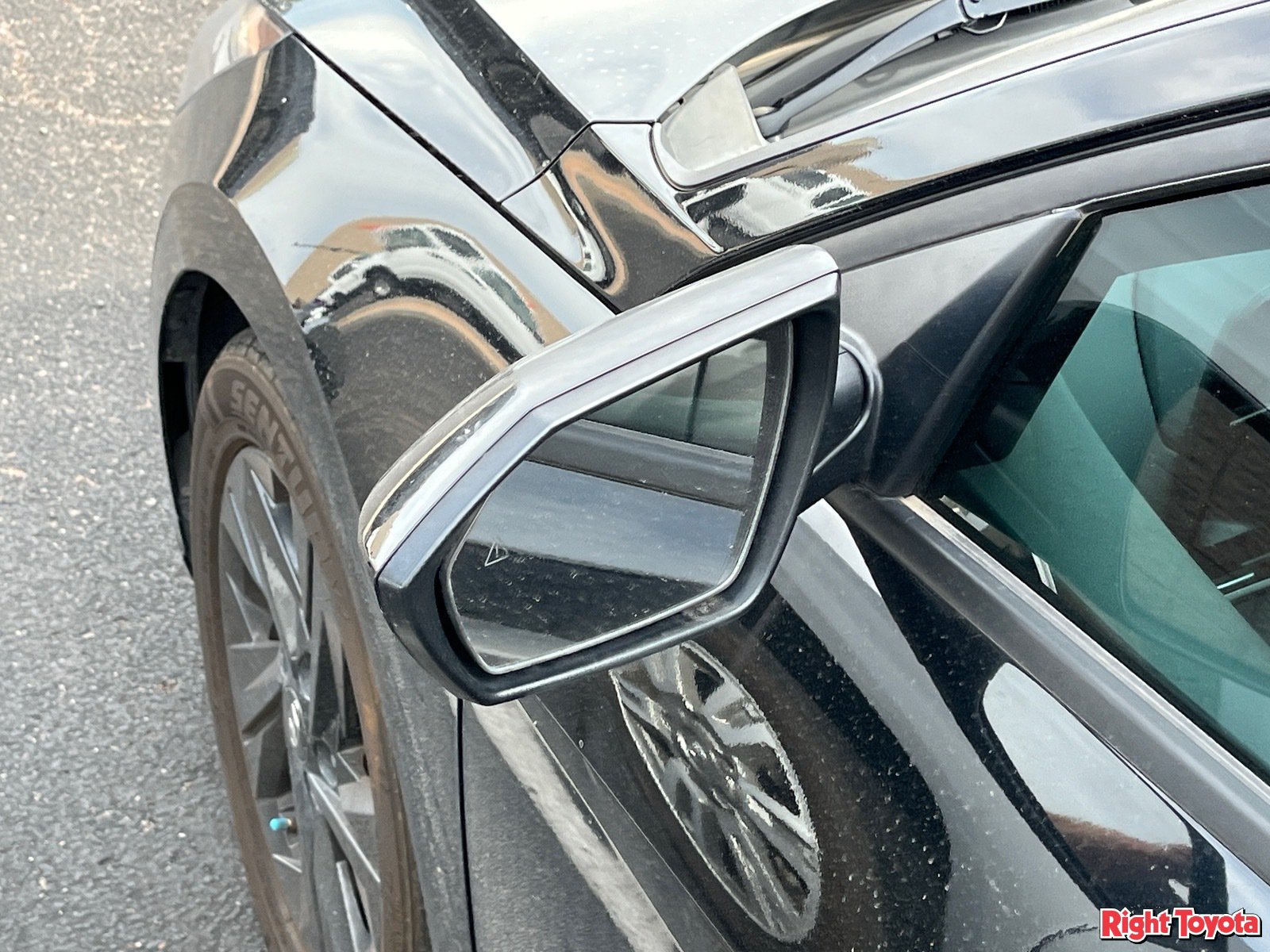 Used 2023 Hyundai Elantra SEL FWD image 9