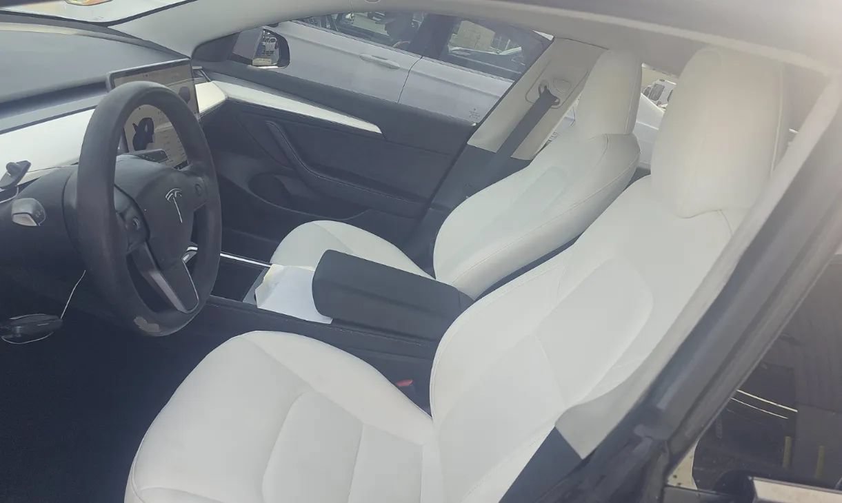 Used 2023 Tesla Model 3 Performance AWD/4WD image 6
