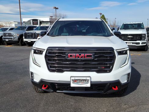 New 2026 GMC Acadia AT4 w/ Luxury Package image 5