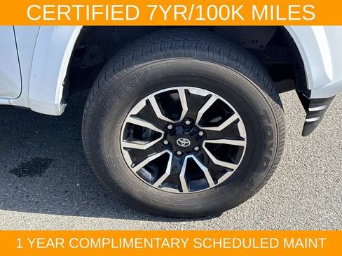 Used 2023 Toyota Tacoma TRD Sport AWD/4WD image 7