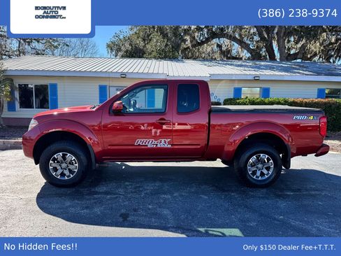 Used 2014 Nissan Frontier PRO-4X image 8