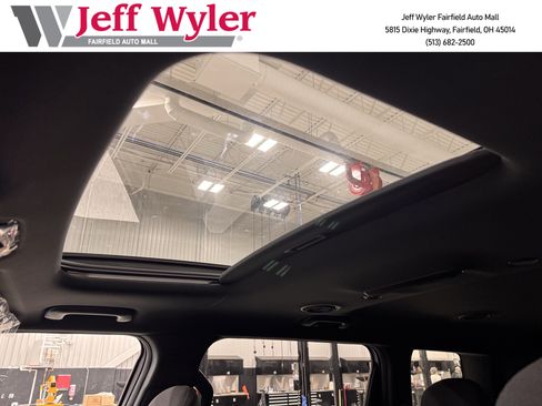 New 2027 Kia Telluride S image 20