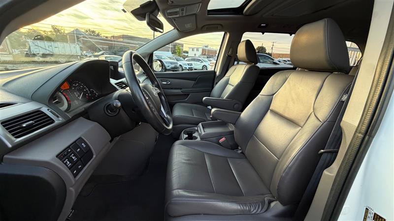 Used 2016 Honda Odyssey Touring image 24