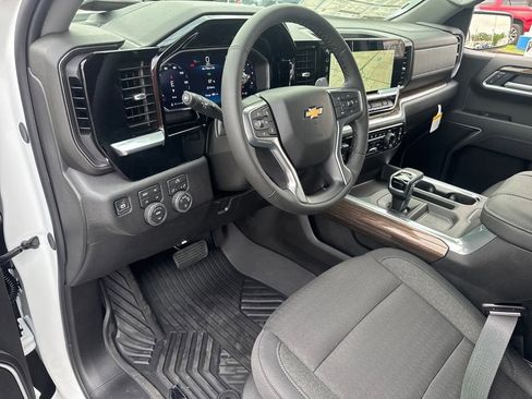 New 2026 Chevrolet Silverado 1500 LT AWD/4WD image 15