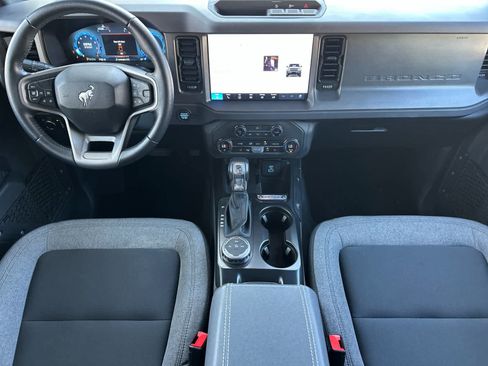 Certified 2025 Ford Bronco Big Bend AWD/4WD image 3