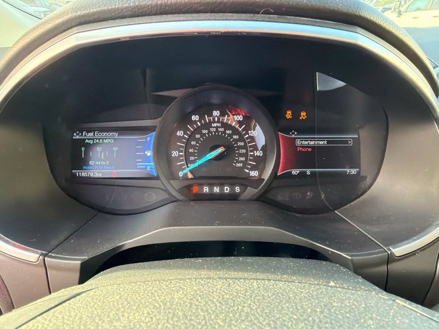 Used 2018 Ford Edge Titanium FWD image 16