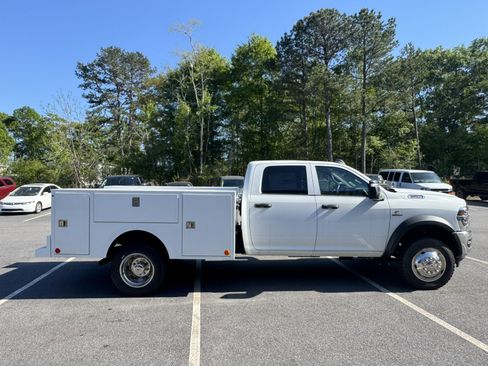 New 2026 RAM 4500 Tradesman w/ Chrome Appearance Group image 4