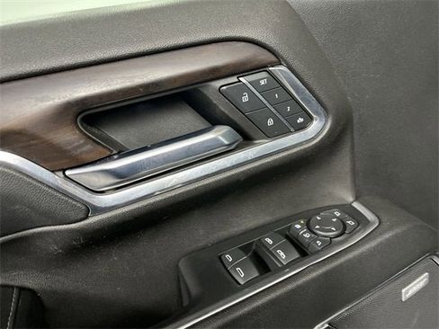 Used 2024 GMC Sierra 2500 SLT w/ SLT Premium Package image 22