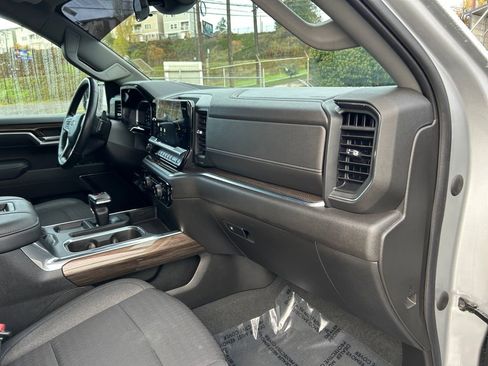 Used 2022 Chevrolet Silverado 1500 RST image 26