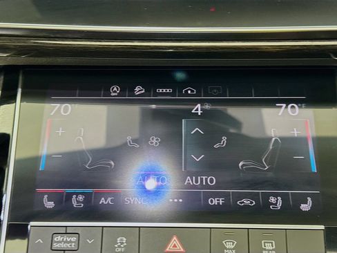 Used 2021 Audi SQ7 Premium Plus w/ Executive Package AWD/4WD image 20