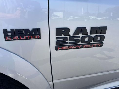Used 2017 RAM 2500 Laramie w/ Sport Appearance Group AWD/4WD image 8