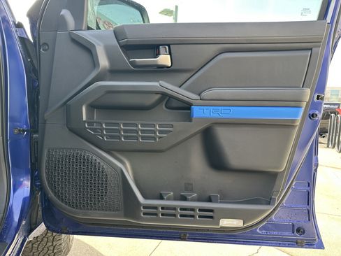 Used 2025 Toyota Tacoma TRD Off-Road w/ TRD Off Road Upgrade Package image 25