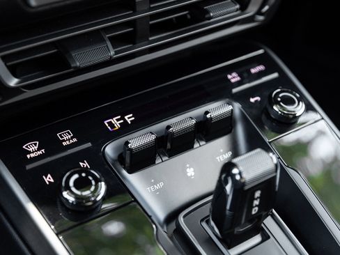 Certified 2022 Porsche 911 Carrera S RWD image 27