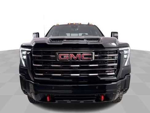 New 2026 GMC Sierra 2500 AT4X image 4
