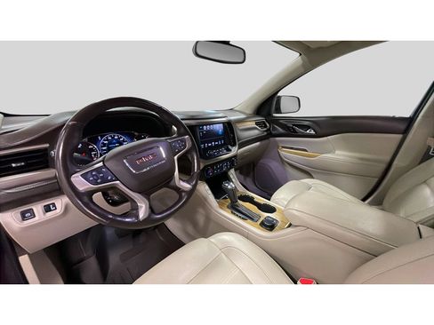 Used 2018 GMC Acadia Denali AWD/4WD image 11