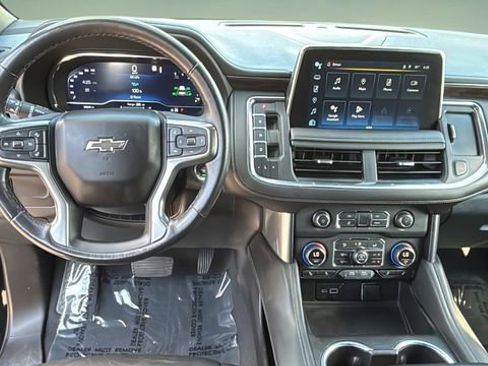 Used 2023 Chevrolet Tahoe Z71 w/ Luxury Package image 9