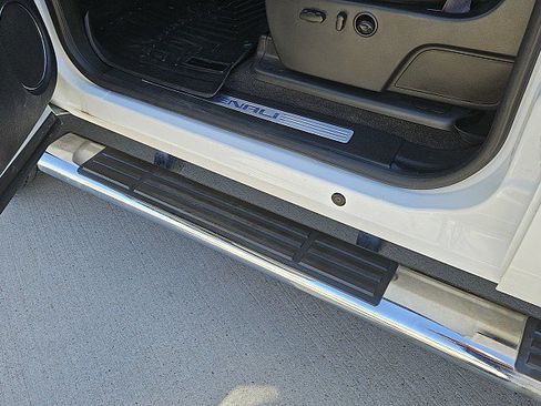 Used 2014 GMC Sierra 3500 Denali AWD/4WD image 21