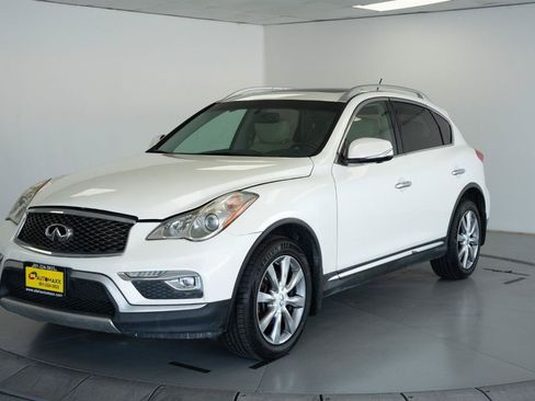 Used 2017 INFINITI QX50 AWD w/ Premium Plus Package image 3