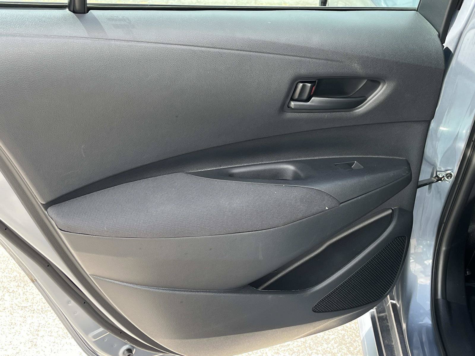 Used 2024 Toyota Corolla LE FWD image 17