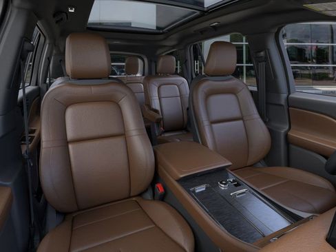 New 2025 Lincoln Aviator Reserve w/ Illumination Package image 10