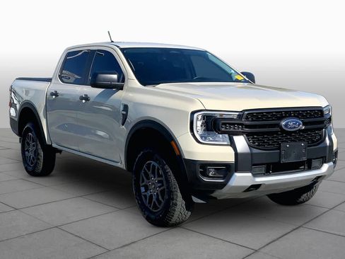 Used 2025 Ford Ranger XLT w/ FX4 Off-Road Package AWD/4WD image 3