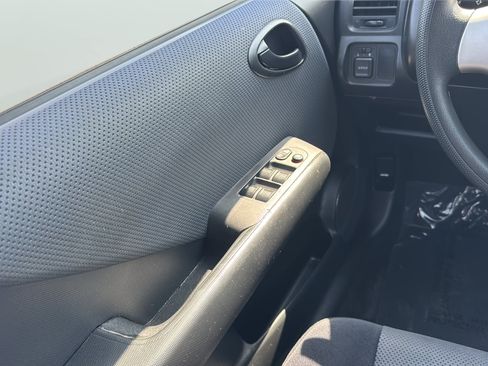 Used 2007 Honda Fit image 19